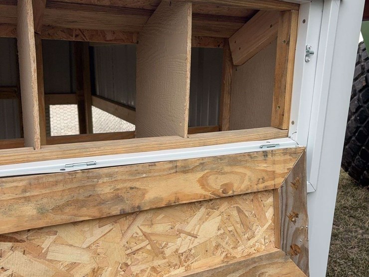 new-chicken-coop,-6x8'-image-10