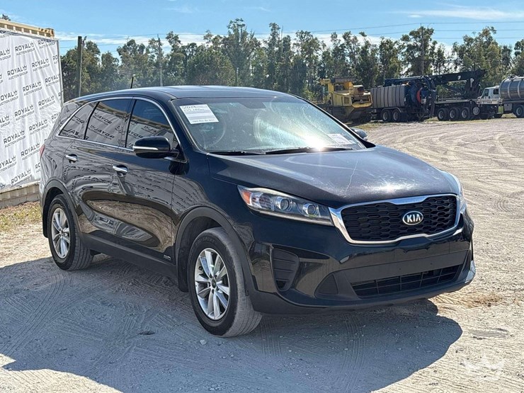2019-kia-sorento-image-2