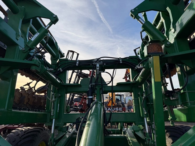 john-deere-2680h-image-40