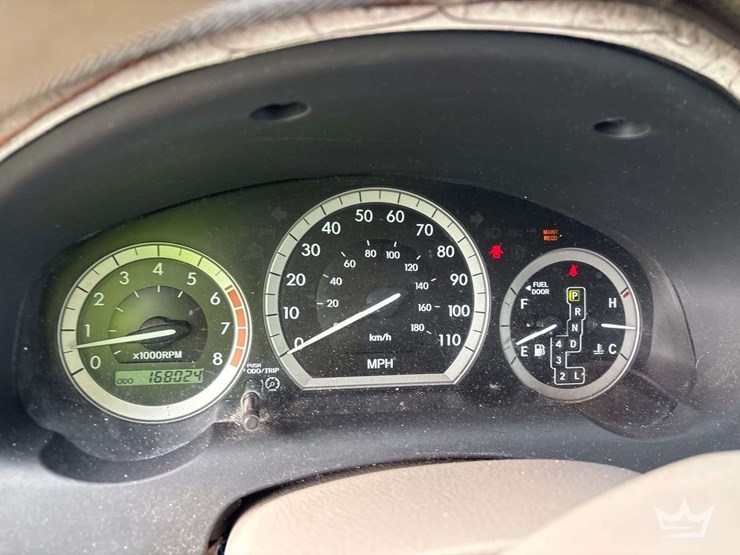 2005-toyota-sienna-image-12