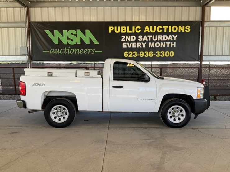 2009-chevrolet-silverado-1500-image-1