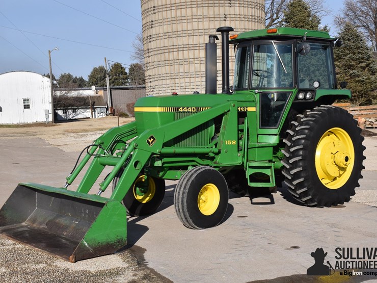 1981-john-deere-4440-image-1