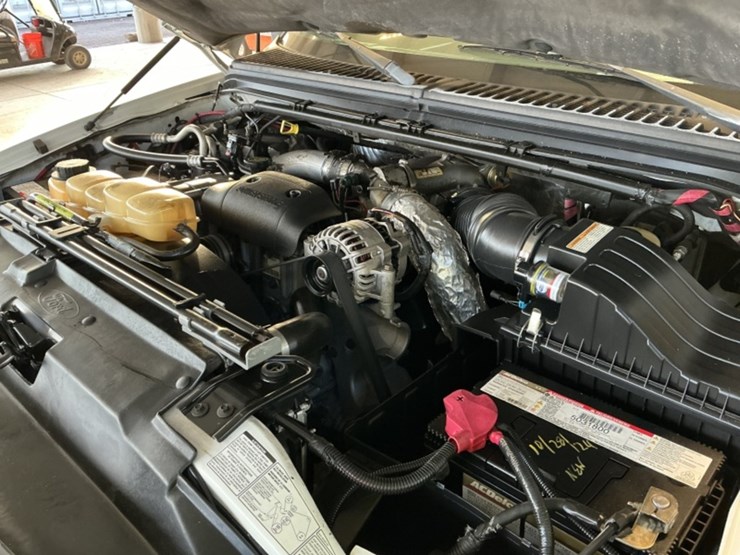 2002-ford-f550-image-14