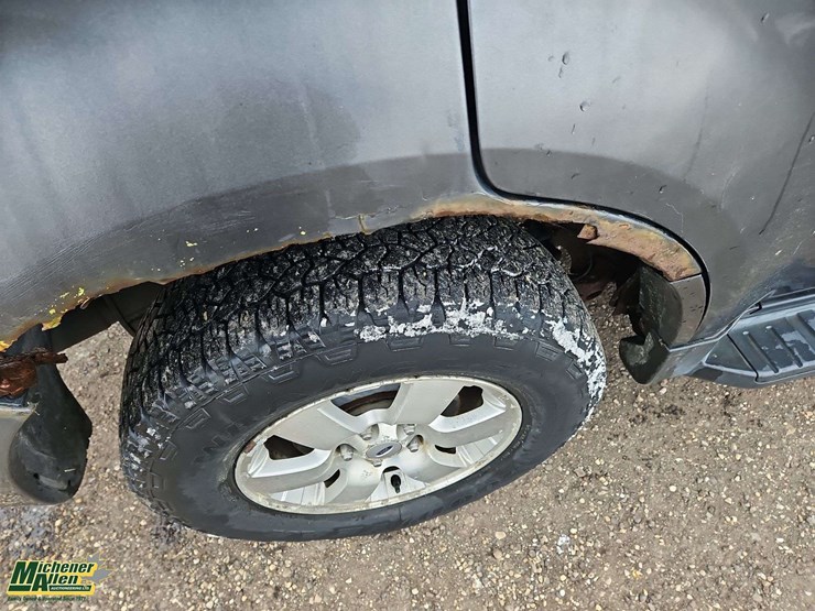 2008-ford-escape-image-44