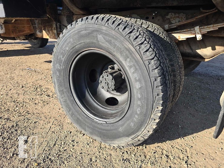 1996-ford-f350-image-19