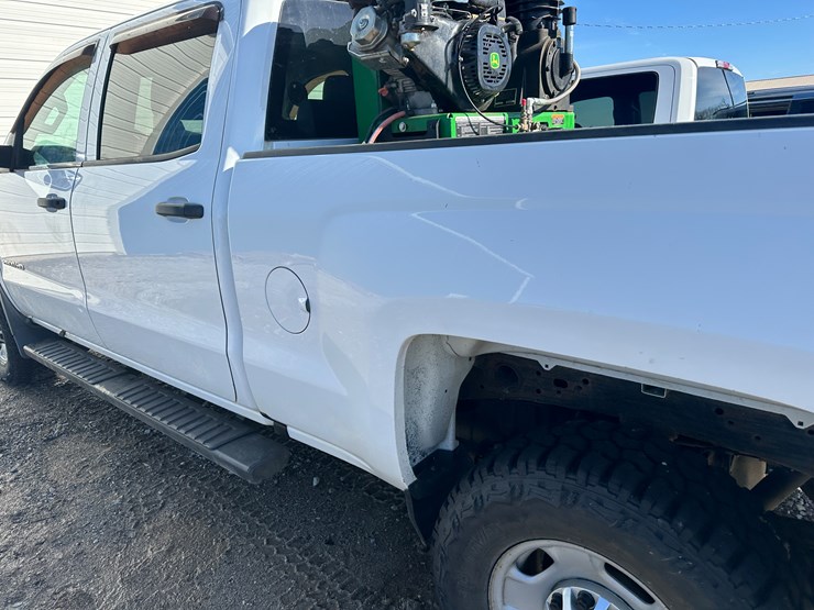 2019-chevrolet-2500-image-18