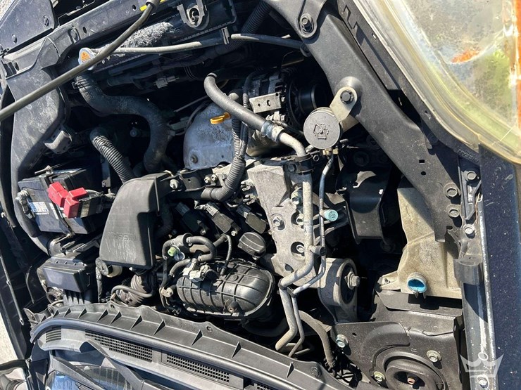 2010-nissan-rogue-image-8