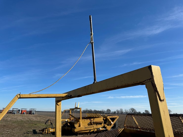 1999-reynolds-10c-image-32