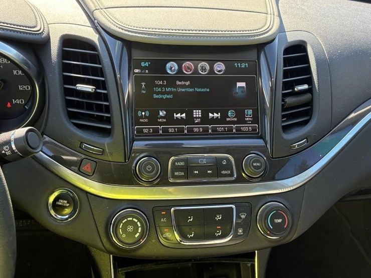 2019-chevrolet-impala-sedan-image-13