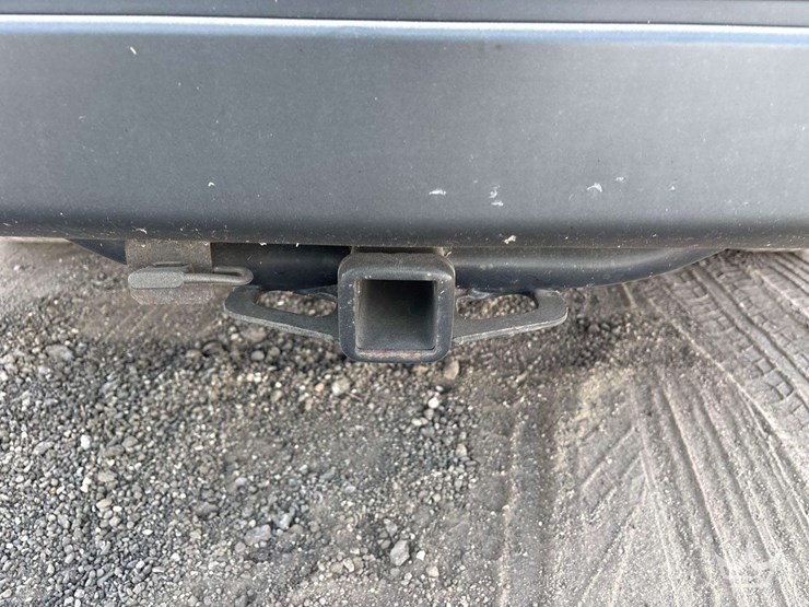 2016-ford-explorer-image-4