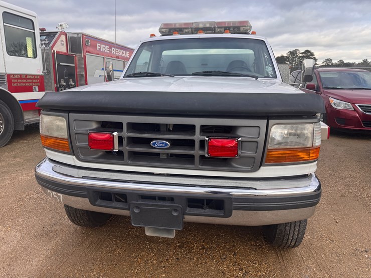 1997-ford-f450-image-26