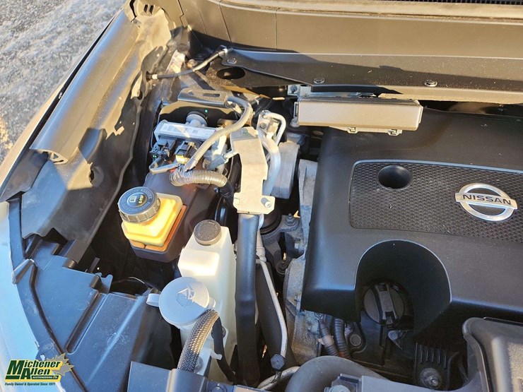 2014-nissan-pathfinder-image-30