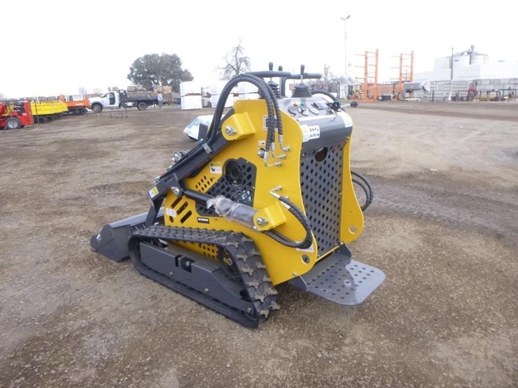 sdlanch-sdll60-skid-steer-track-loader-image-4