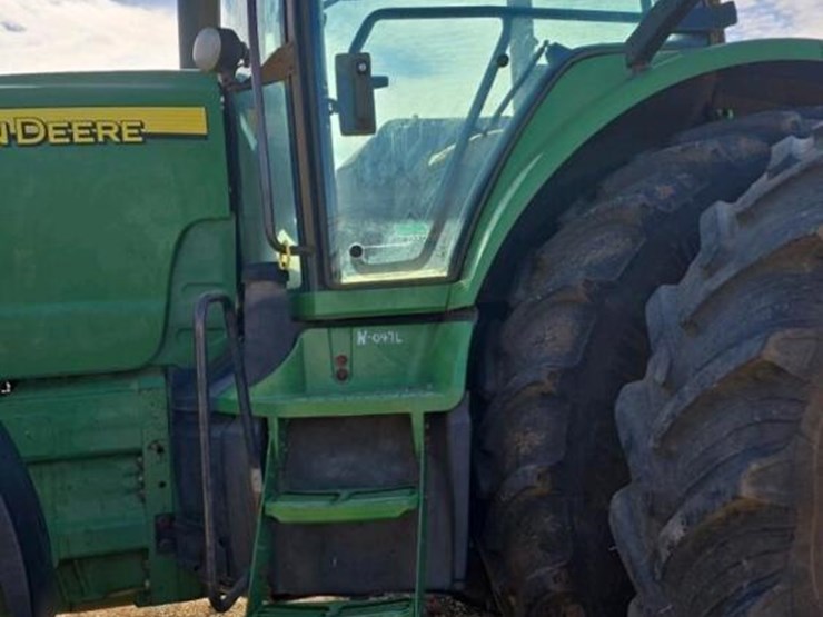 john-deere-8320-image-10