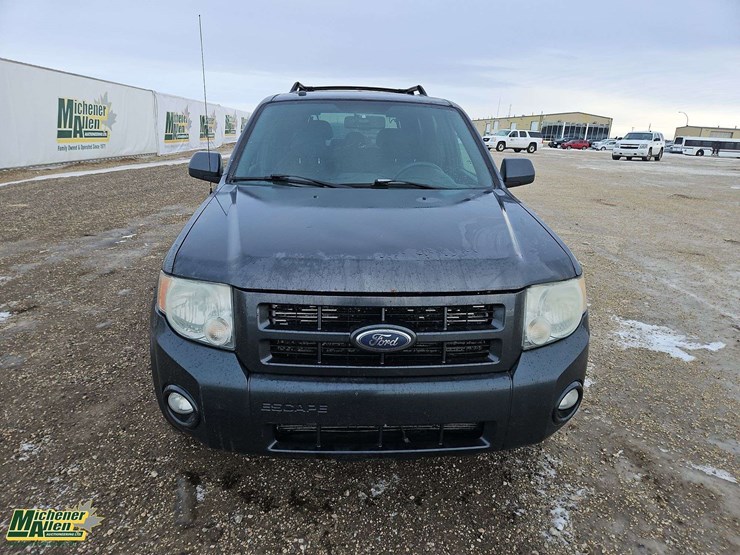2008-ford-escape-image-9