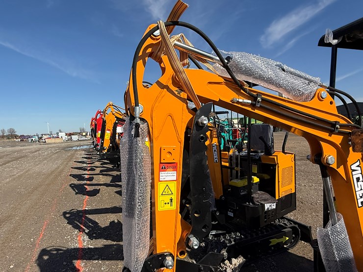 #103-•-unused-cfg-industry-mx20r-mini-excavator-mx20r2025x1000459-inv#-36804-image-18