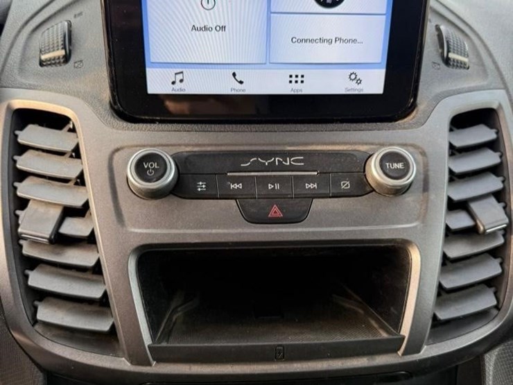 2019-ford-transit-connect-image-14