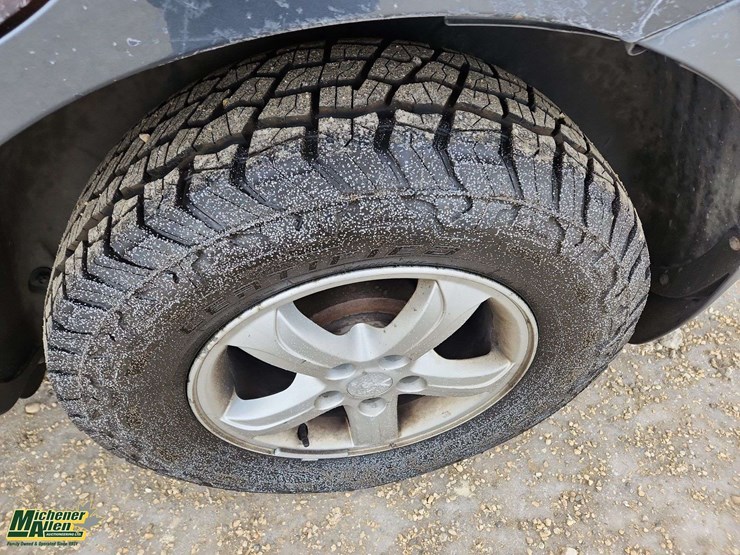 2008-hyundai-santa-fe-image-11