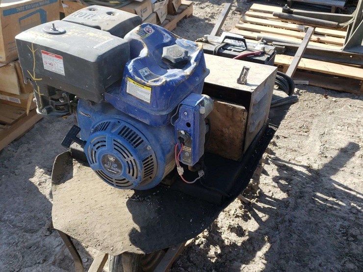 portable-gas-engine-with-jumper-cables-image-8