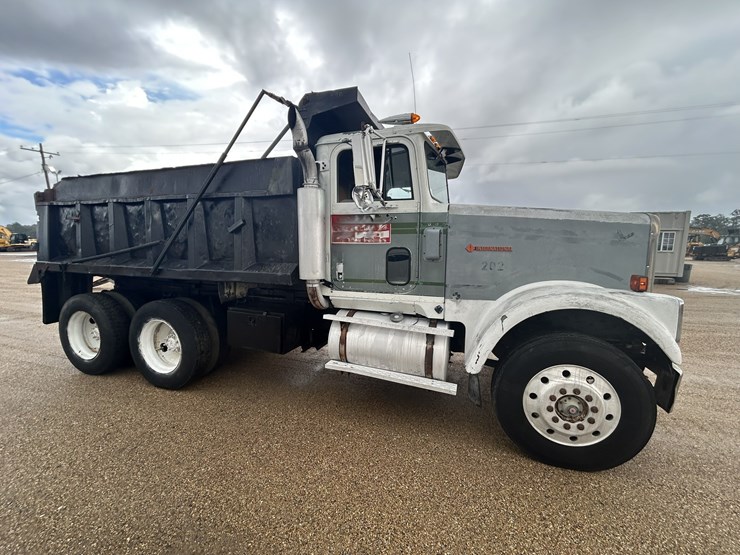 #2558-•-1990-international-dump-truck-image-5