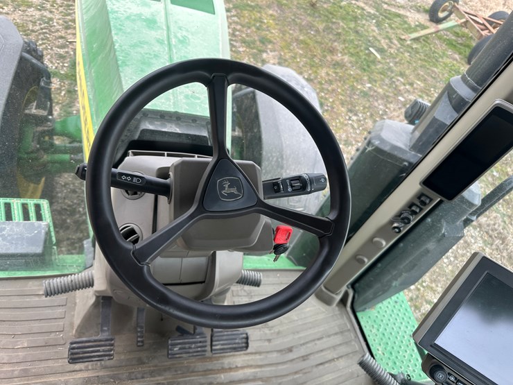 john-deere-8r-280-image-62
