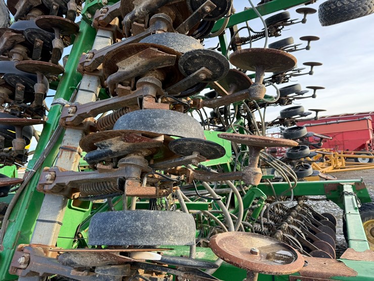 john-deere-1890-image-11