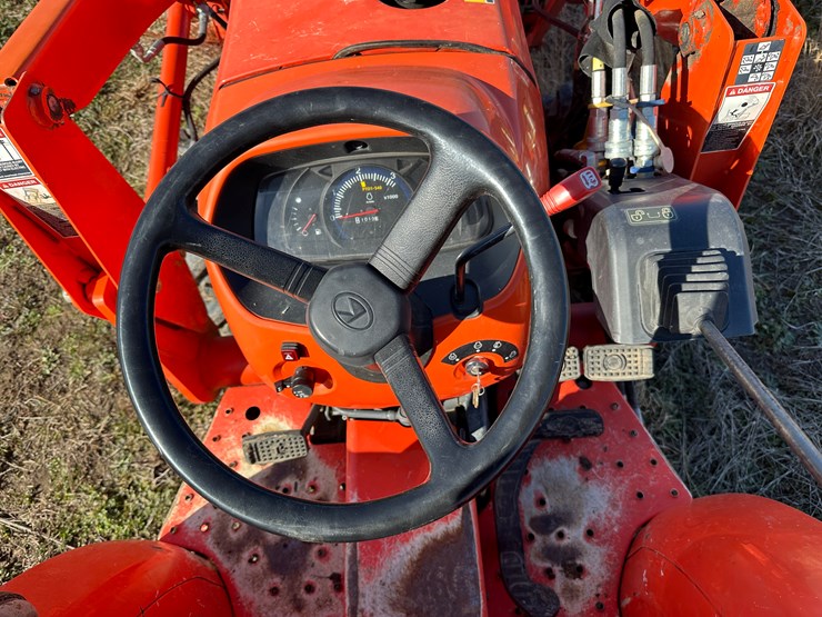 kubota-l2501-image-48