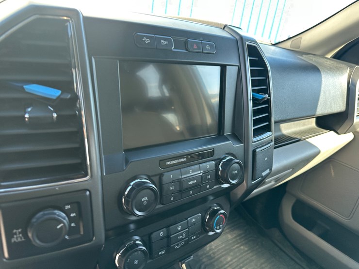 2019-ford-f150-image-45