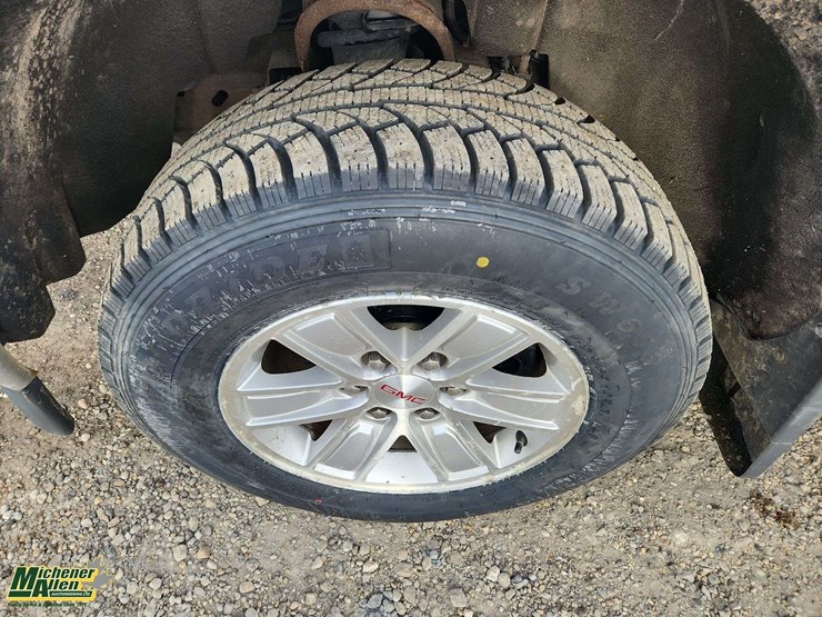 2014-gmc-sierra-1500-image-10