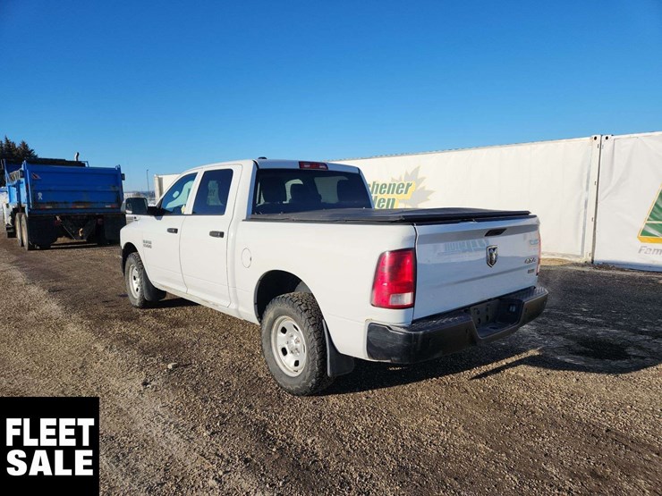 2014-dodge-1500-image-3