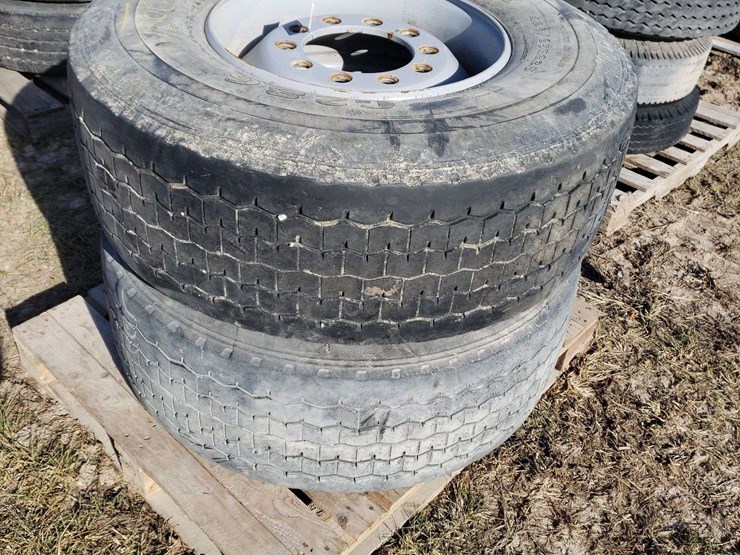 2-425/65r22.5-image-3