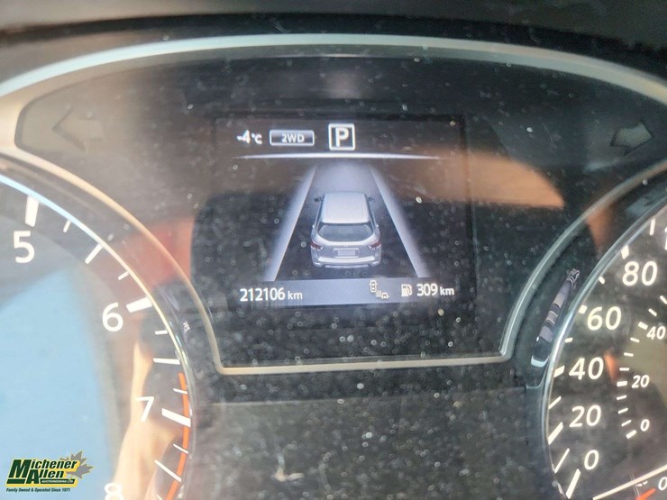 2017-nissan-pathfinder-image-28