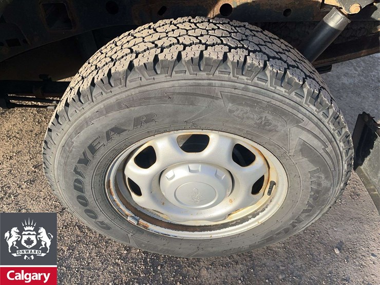 2016-ford-f150-image-12