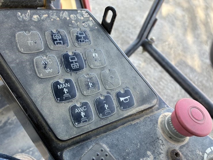 2011-dynapac-cc224hf-image-18