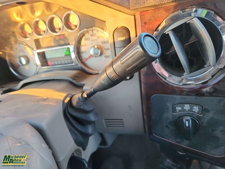 2008-ford-f350-image-24