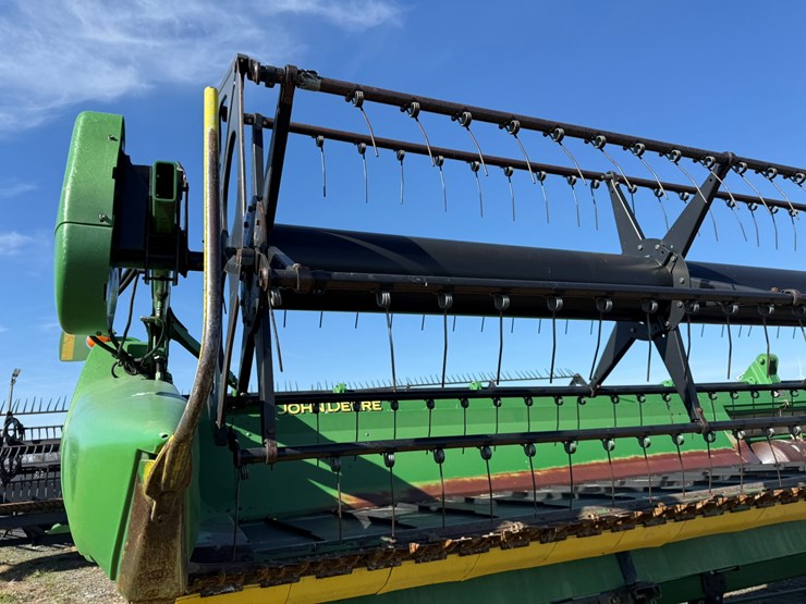 john-deere-630d-image-4