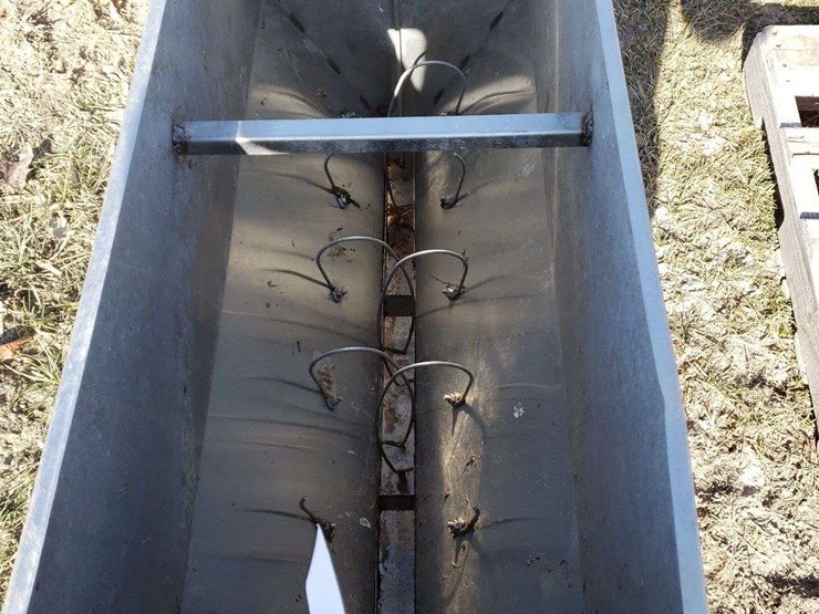 stainless-steel-nursery-feeder-image-2