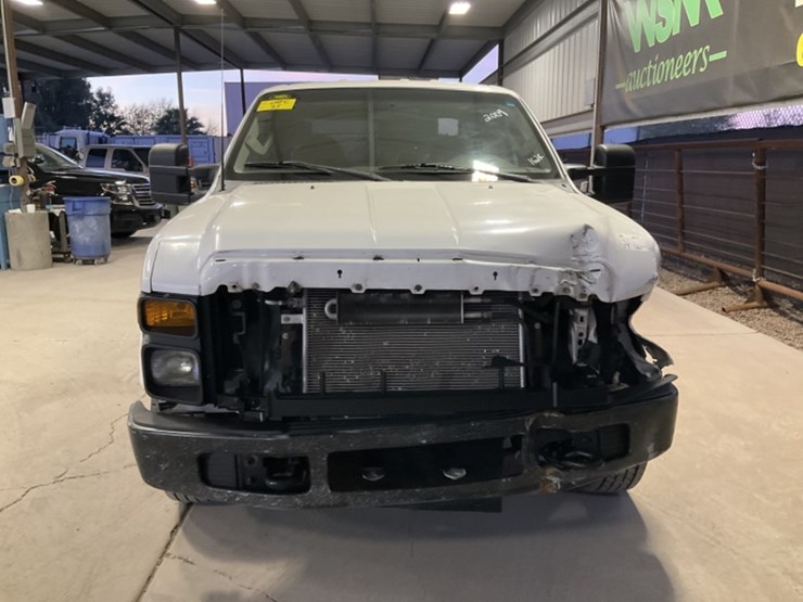 2009-ford-f250-image-3