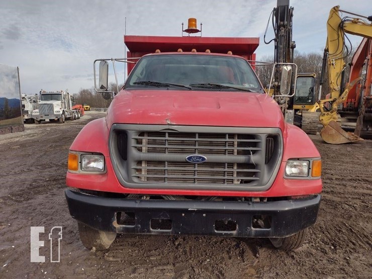 2003-ford-f650-image-2