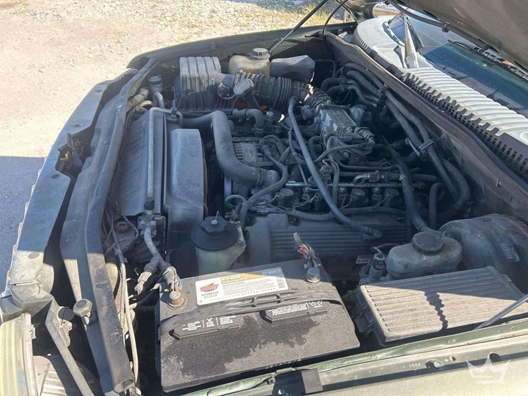 2004-ford-explorer-image-9