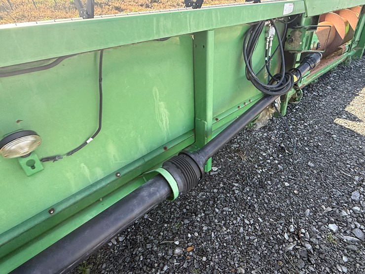 2008-john-deere-635f-image-27