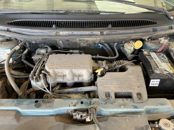 1999-dodge-caravan-image-11