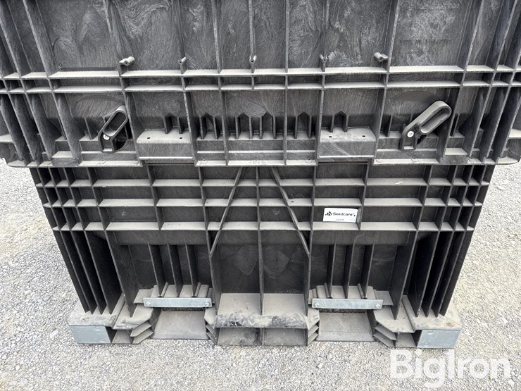 buckhorn-574533cfro-seed-tote-image-14