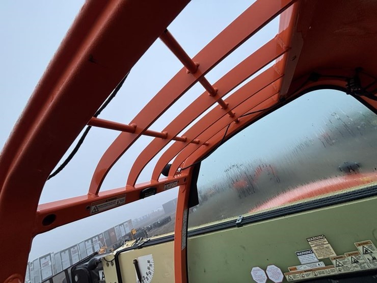 2015-jlg-g5-18a-image-33