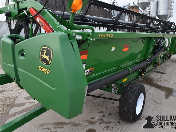 2023-john-deere-635f-image-10