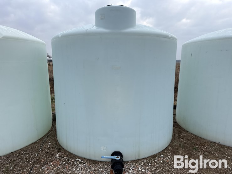 norwesco-2,500-gal-liquid-storage-tank-image-2