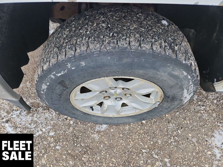 2014-chevrolet-silverado-1500-image-13