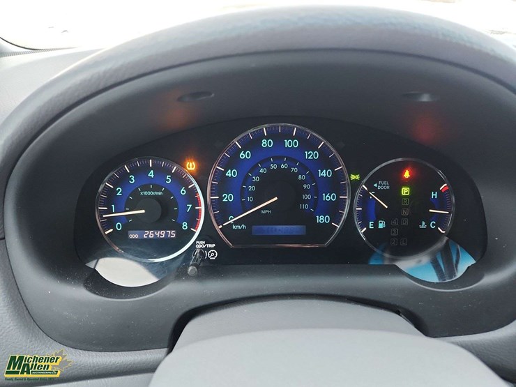 2009-toyota-sienna-image-21