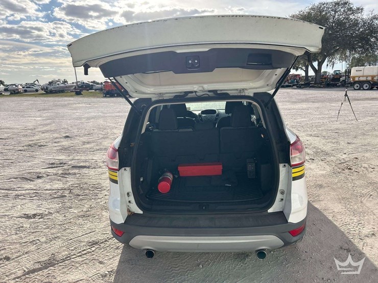 2013-ford-escape-image-19