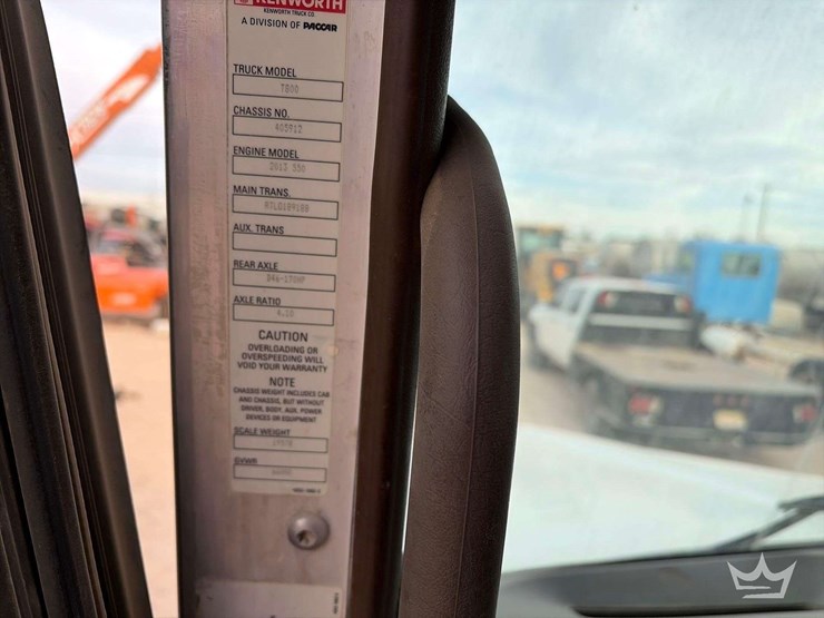 2014-kenworth-t800-image-8